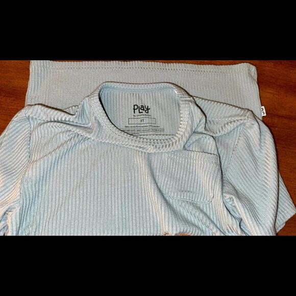 Little Sleepies stormy ribbed pocket tee - Picture 2 of 2
